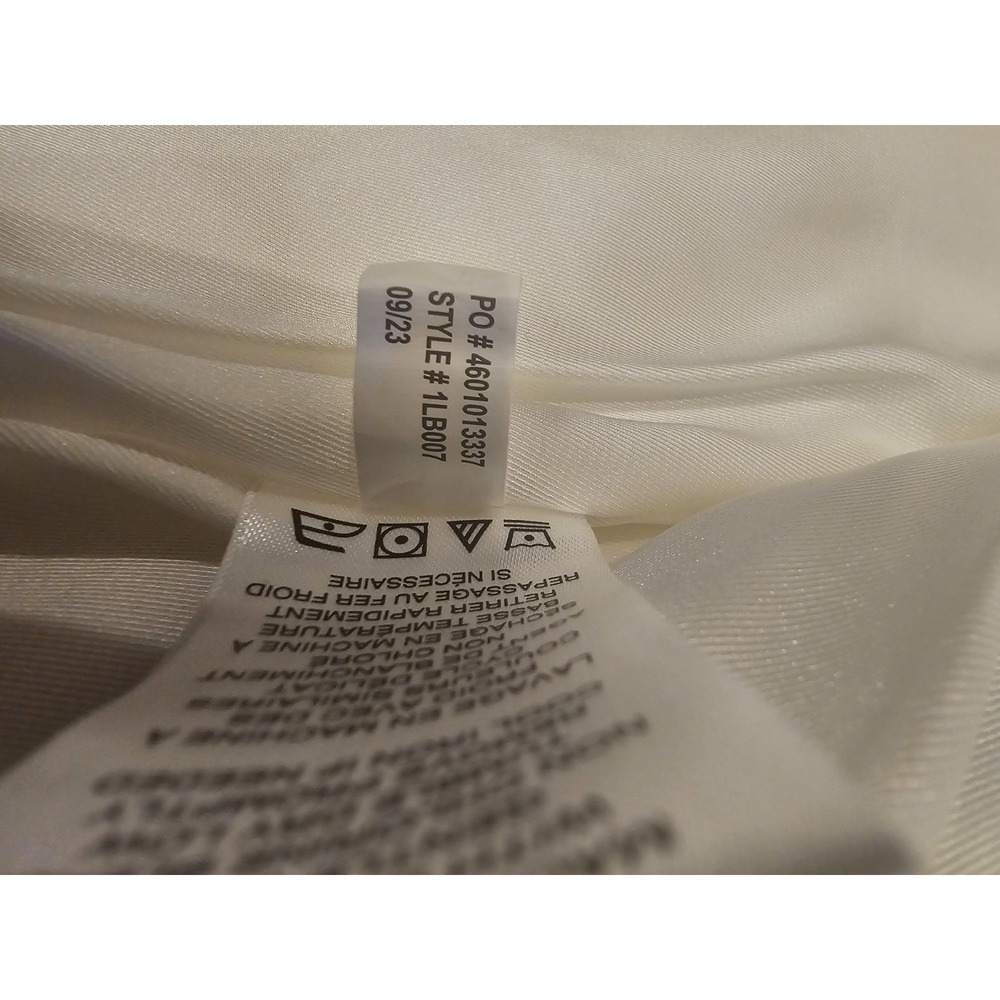 TravisMathew Womens White Quilted Puffer Jacket Full Zip Cropped 1LB007 Size M - Picture 7 of 7